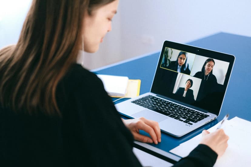 Define a customer health score