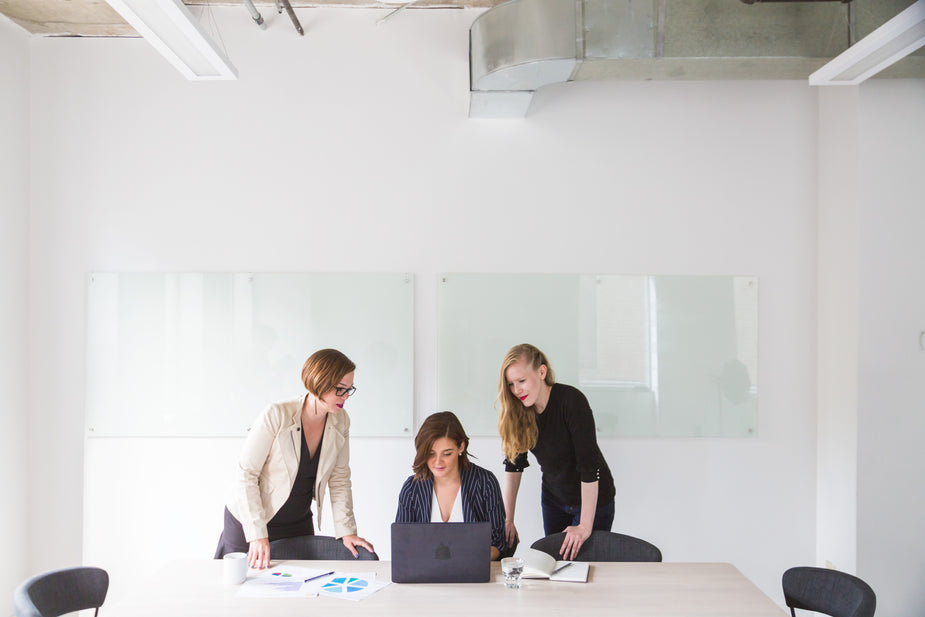 Share dashboards with customers
